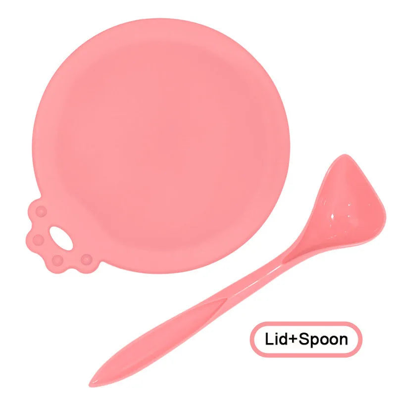 A set Reusable Pet Food Can Cover
