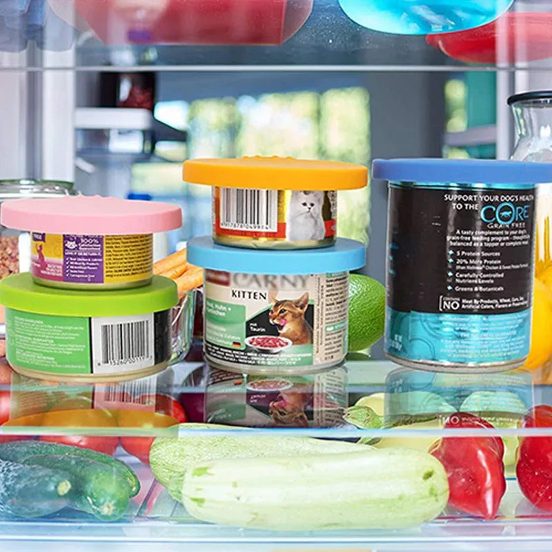 A set Reusable Pet Food Can Cover