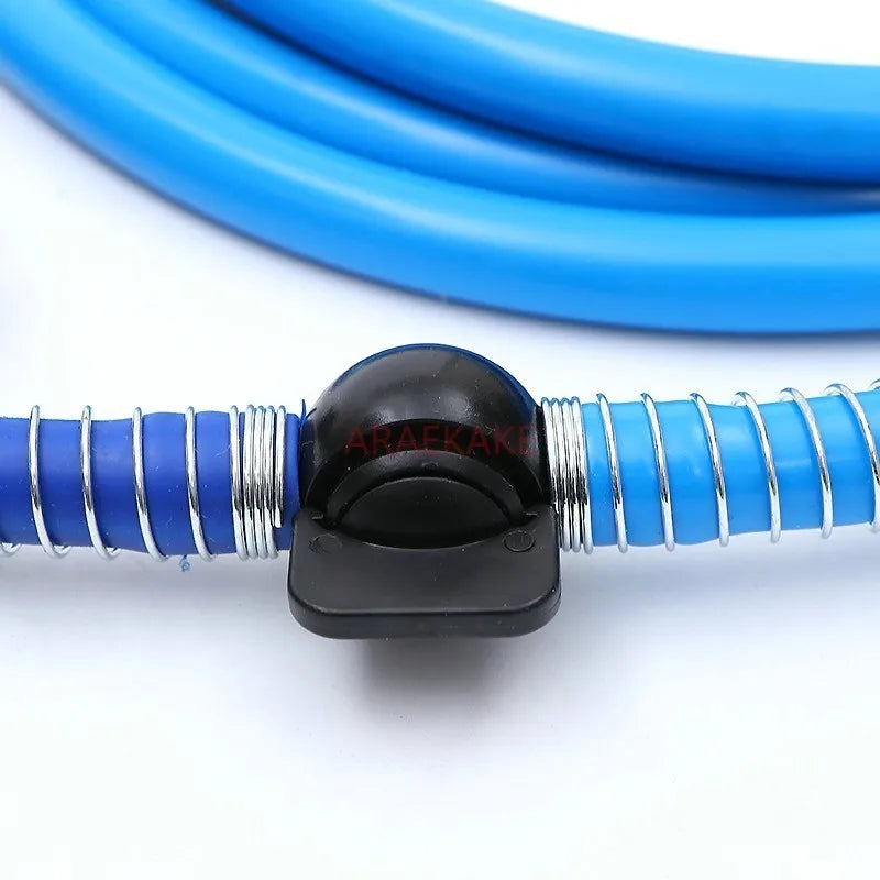 Washing dog showerhead