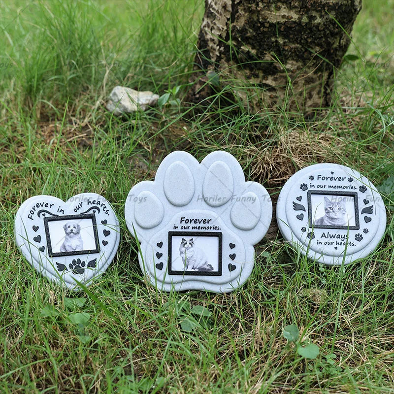 Paw Printing Pet Memorial Plaque