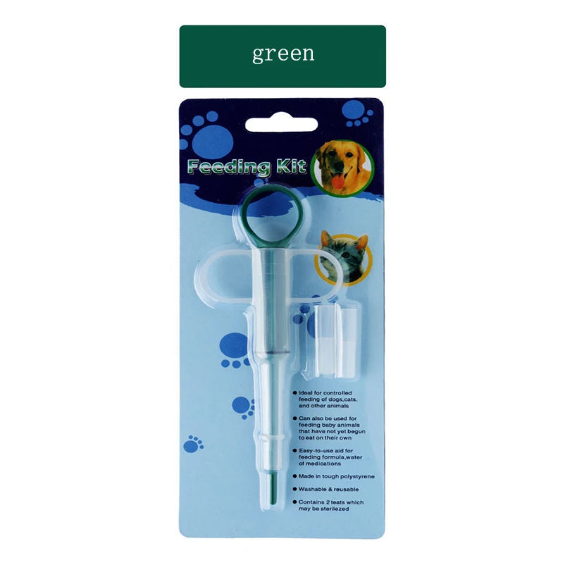 Pet feeding syringe